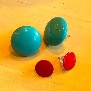 Simply Whispers hypoallergenic earring set - EUC